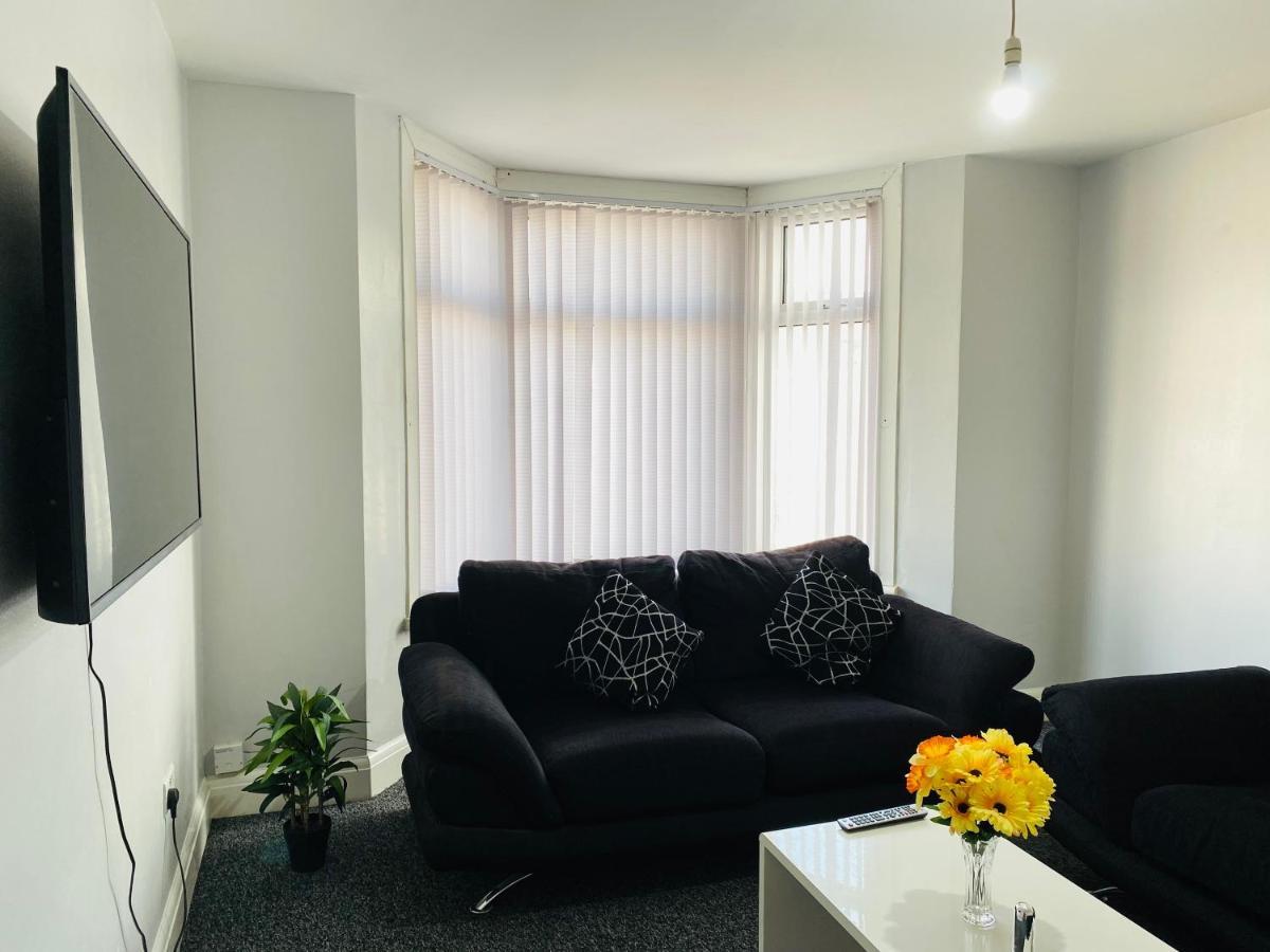 London Manor Homes Ngoại thất bức ảnh