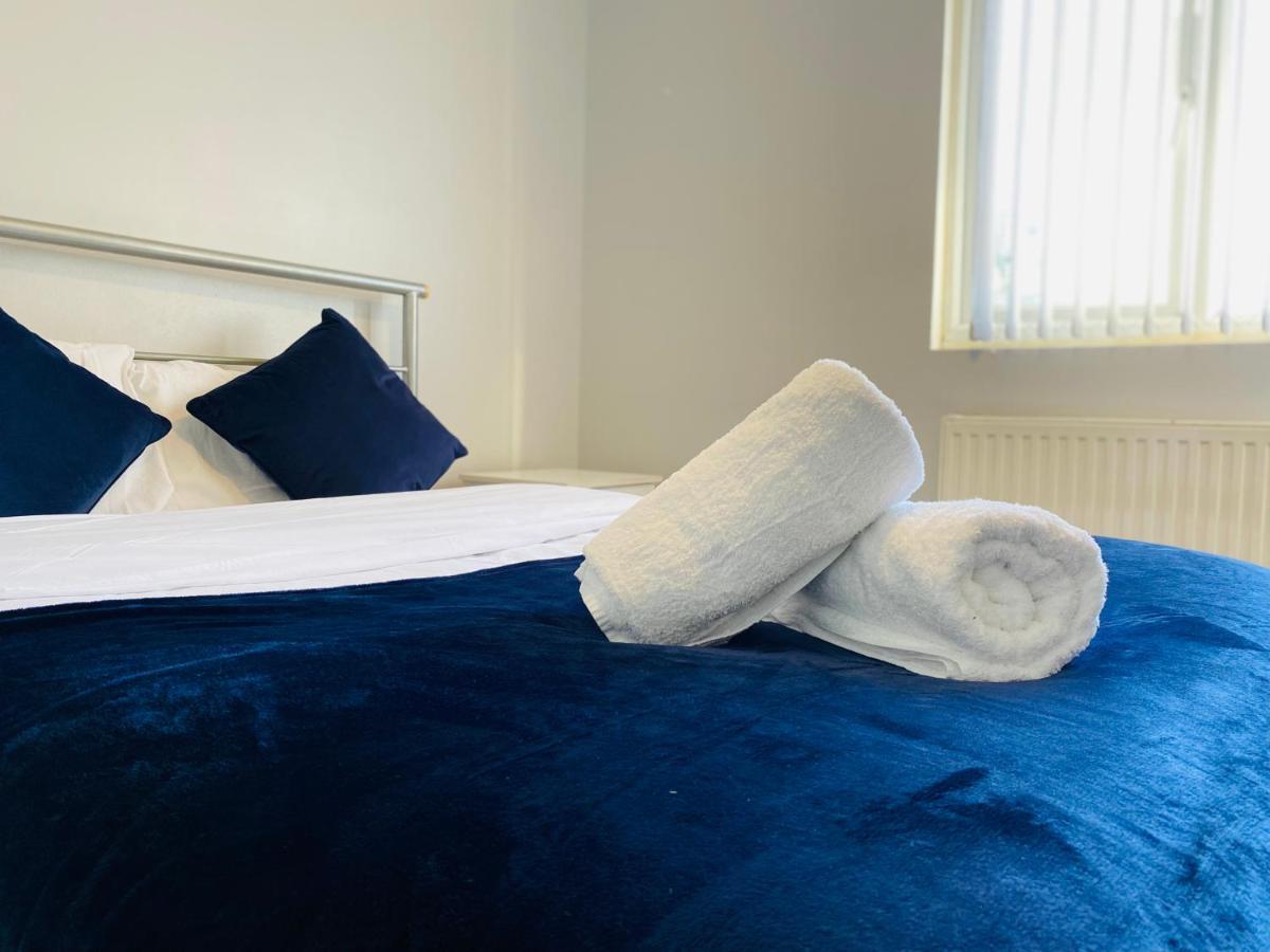 London Manor Homes Ngoại thất bức ảnh