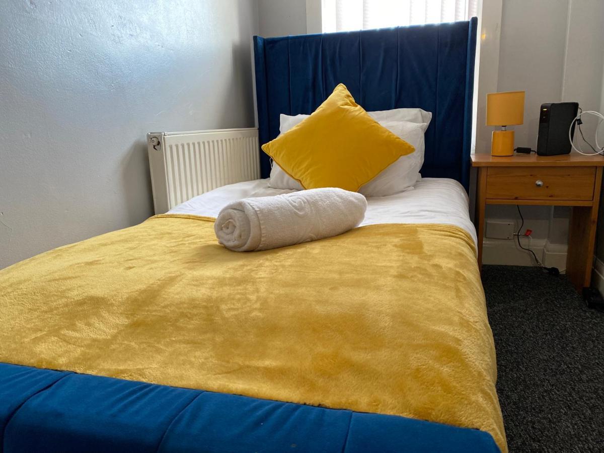 London Manor Homes Ngoại thất bức ảnh