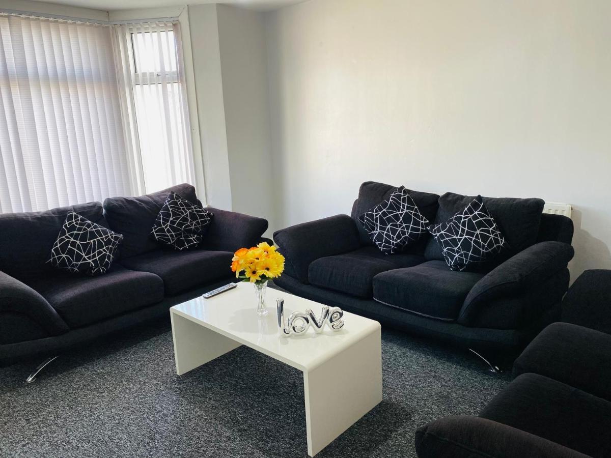 London Manor Homes Ngoại thất bức ảnh