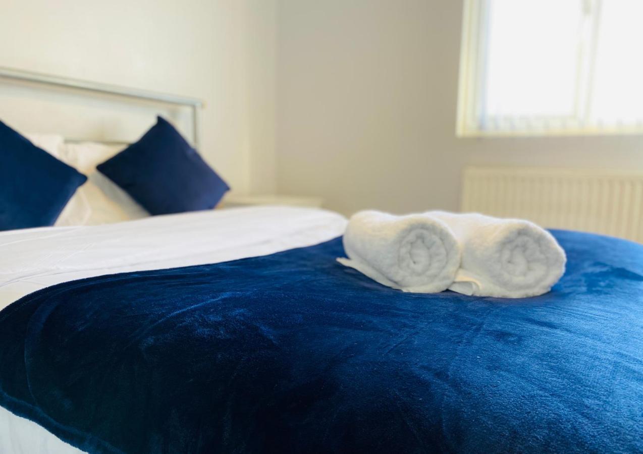 London Manor Homes Ngoại thất bức ảnh