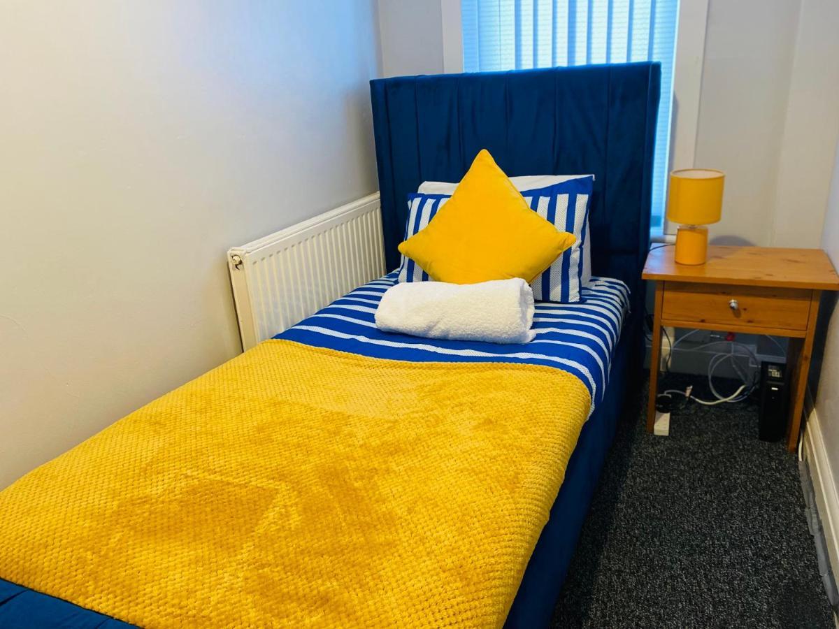 London Manor Homes Ngoại thất bức ảnh